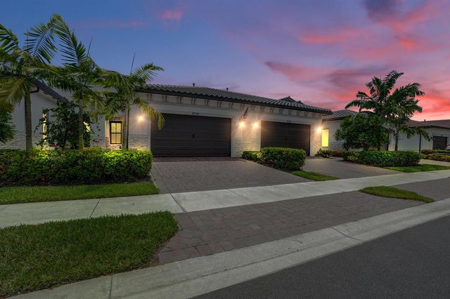 8334 W Blue Spring Drive 8334, Parkland, FL 33067