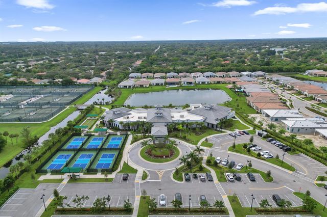 8334 W Blue Spring Drive 8334, Parkland, FL 33067