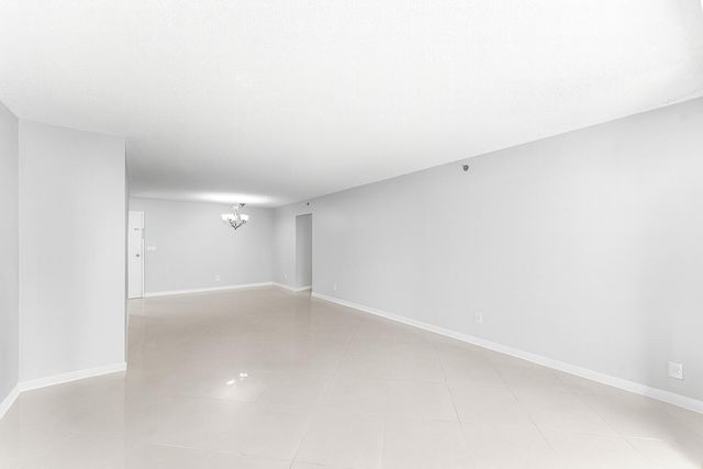 3215 S Ocean Boulevard 407, Highland Beach, FL 33487