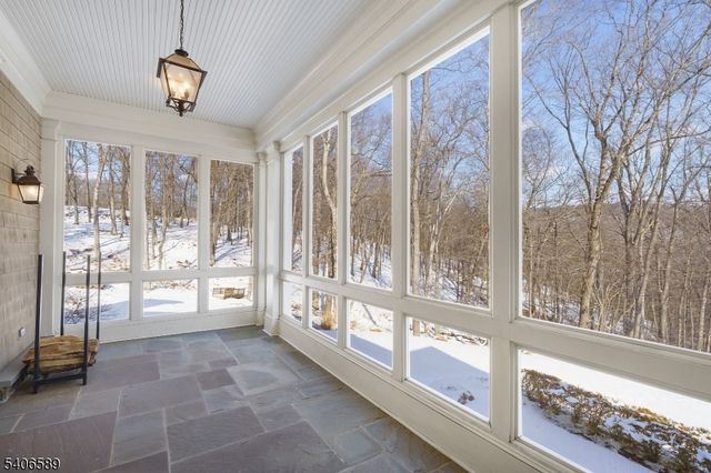 4 Rainetree Rdg, Mendham Twp., NJ 07931