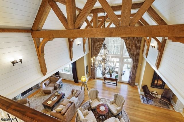 4 Rainetree Rdg, Mendham Twp., NJ 07931