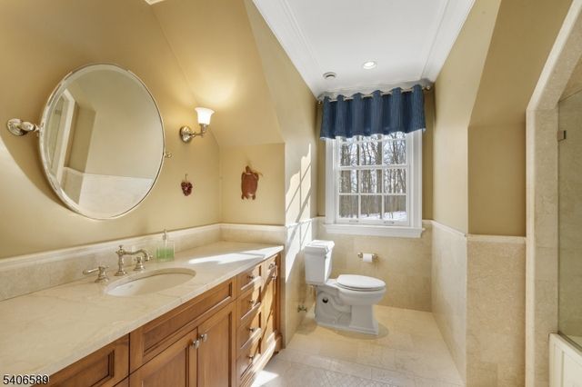 4 Rainetree Rdg, Mendham Twp., NJ 07931