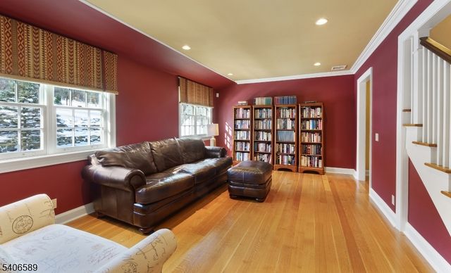 4 Rainetree Rdg, Mendham Twp., NJ 07931