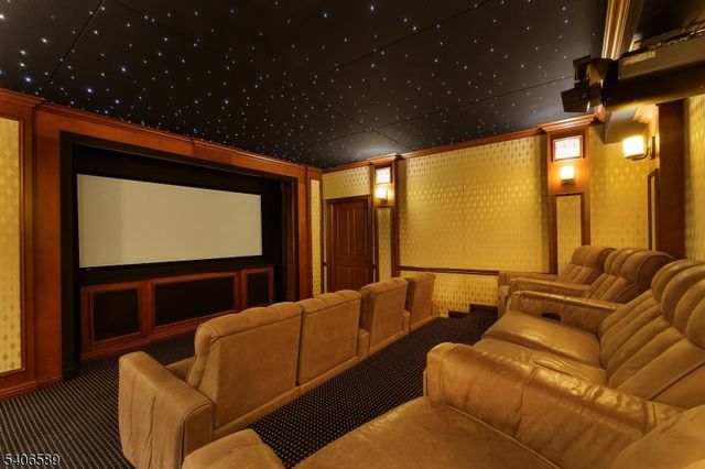 4 Rainetree Rdg, Mendham Twp., NJ 07931