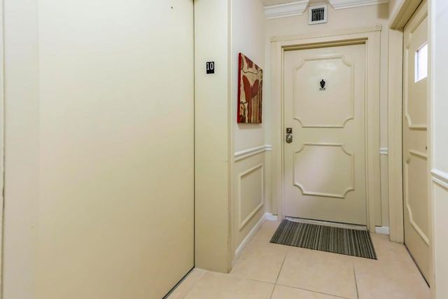 4301 N Ocean Boulevard 1002, Boca Raton, FL 33431