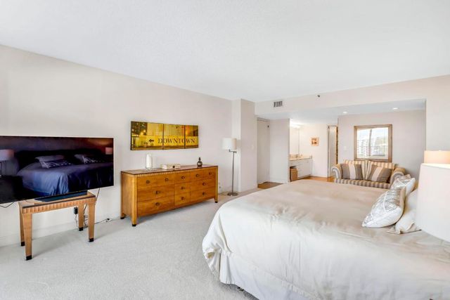 4301 N Ocean Boulevard 1002, Boca Raton, FL 33431