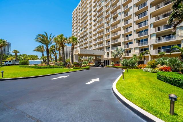 4301 N Ocean Boulevard 1002, Boca Raton, FL 33431