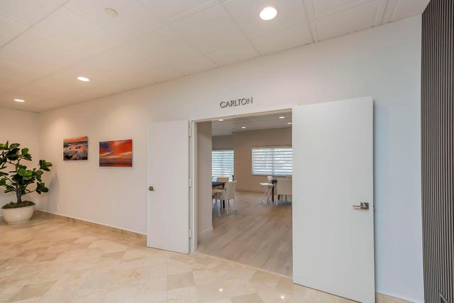 4301 N Ocean Boulevard 1002, Boca Raton, FL 33431