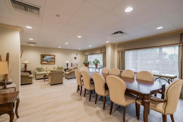 4301 N Ocean Boulevard 1002, Boca Raton, FL 33431