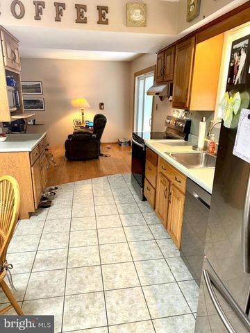 16 ORION WAY, Sewell, NJ 08080