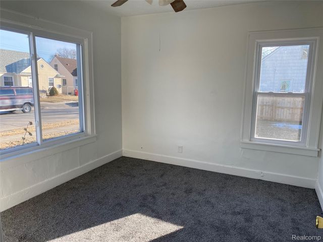 18706 Meier Street, Roseville, MI 48066