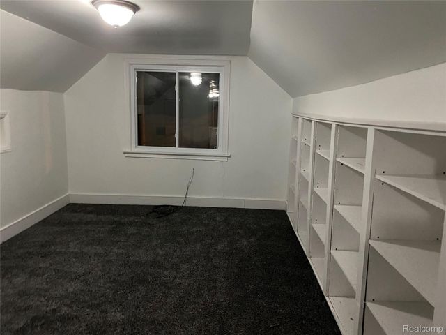 18706 Meier Street, Roseville, MI 48066