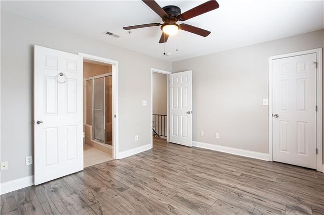 7 Villa SE Court, Smyrna, GA 30080