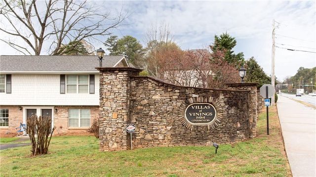 7 Villa SE Court, Smyrna, GA 30080