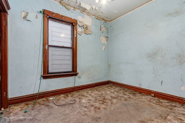 7207 S Winchester Avenue, Chicago, IL 60636