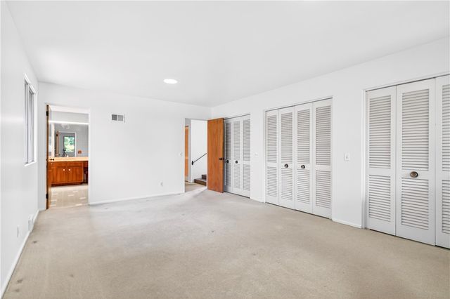 2219 Mitchell Dr, North Huntingdon, PA 15642