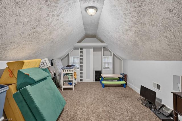 2441 Cunningham Road, Thomasville, NC 27360