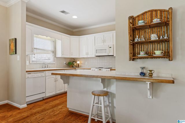 217 BEAVER CREST CIRCLE, Pelham, AL 35124