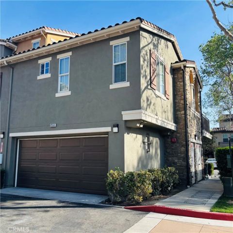 12555 Tavira Lane, Eastvale, CA 91752