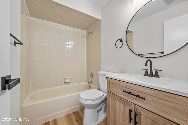 147 Tulip Lane, Freehold, NJ 07728