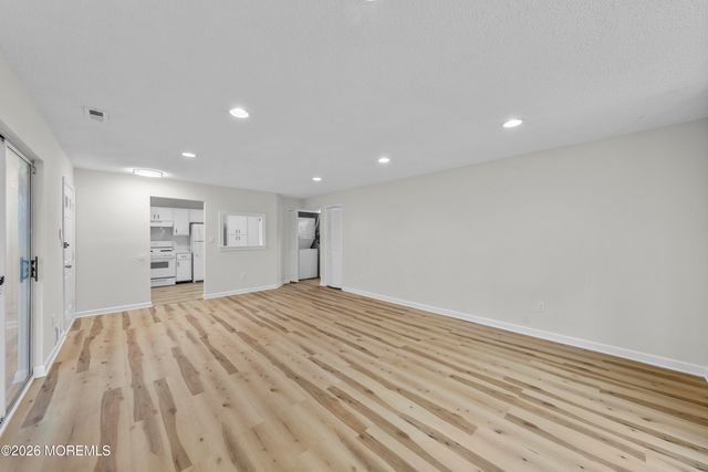 147 Tulip Lane, Freehold, NJ 07728