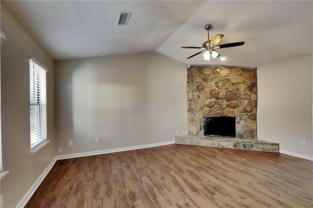 5359 Stafford NW Drive, Lilburn, GA 30047