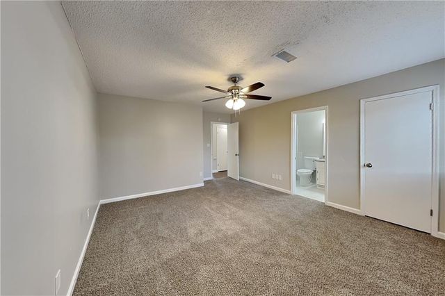 5359 Stafford NW Drive, Lilburn, GA 30047