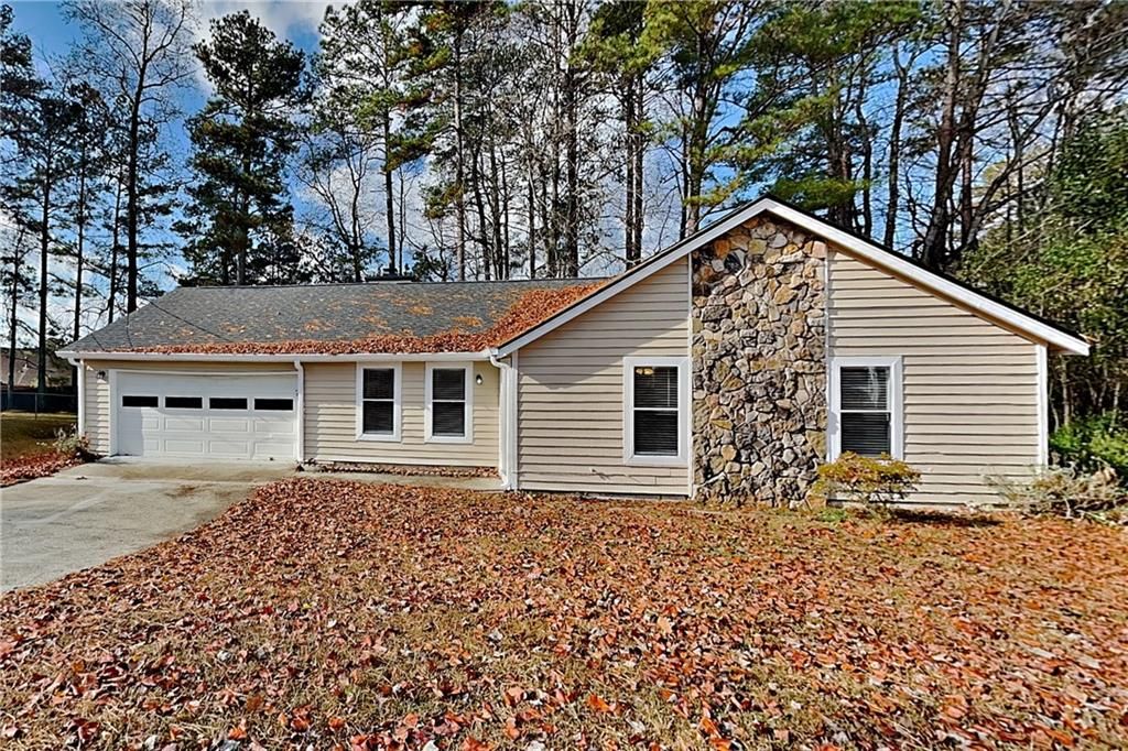 5359 Stafford NW Drive, Lilburn, GA 30047