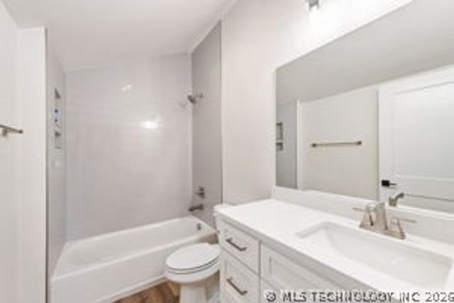 1123 S Delaware Place B, Tulsa, OK 74104