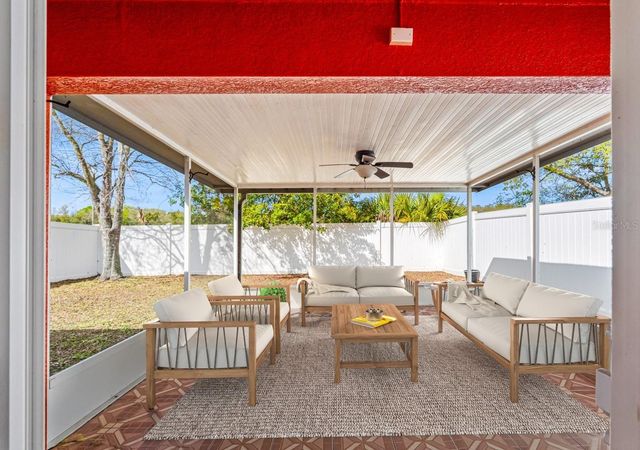 7924 CARRIAGE POINTE DRIVE, Gibsonton, FL 33534