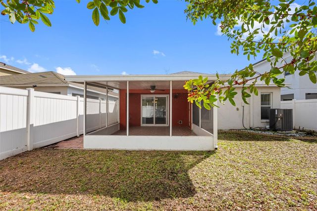 7924 CARRIAGE POINTE DRIVE, Gibsonton, FL 33534