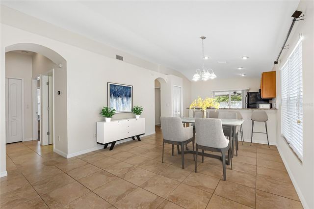 7924 CARRIAGE POINTE DRIVE, Gibsonton, FL 33534