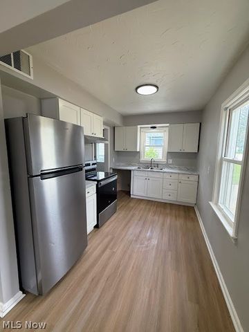 1054 Merton Avenue, Akron, OH 44306