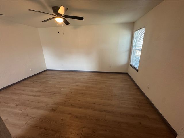 7300 Comanche 7, Lake Worth, TX 76135