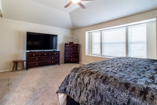 1909 Dorchester Road, Oklahoma City, OK 73130