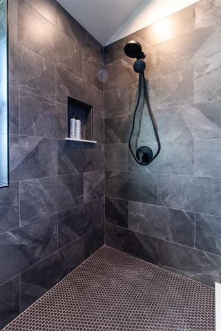 1909 Dorchester Road, Oklahoma City, OK 73130