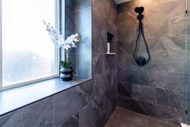 1909 Dorchester Road, Oklahoma City, OK 73130