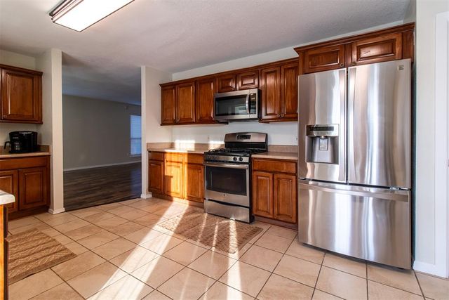 1909 Dorchester Road, Oklahoma City, OK 73130