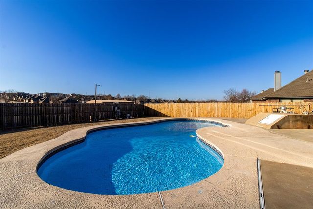 1909 Dorchester Road, Oklahoma City, OK 73130