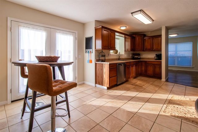 1909 Dorchester Road, Oklahoma City, OK 73130