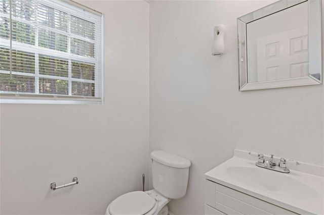 1450 Steam Engine Way, Conyers, GA 30013