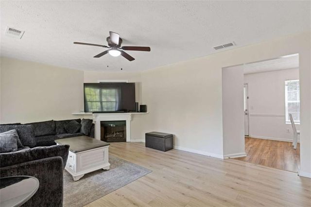 1450 Steam Engine Way, Conyers, GA 30013