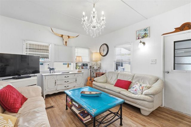 4687 67TH STREET N 23, St Petersburg, FL 33709