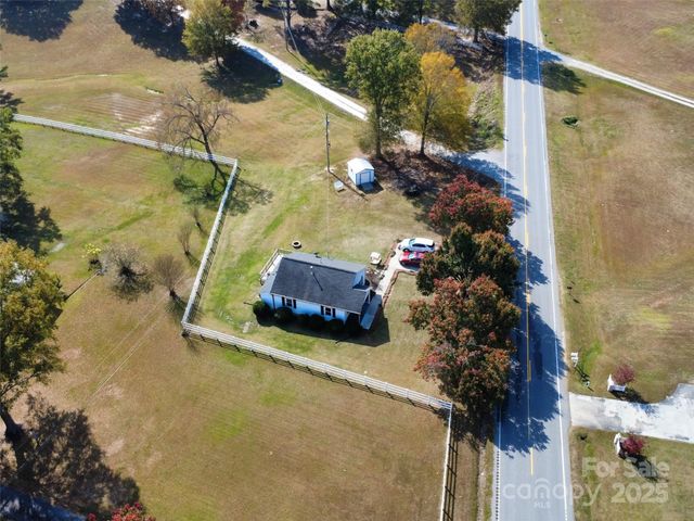 2131 Robert H Kirk Road, Lancaster, SC 29720