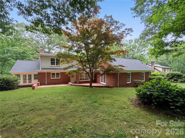 318 Valley Stream Road, Statesville, NC 28677