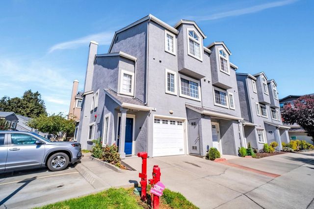 73 Fernridge Ct, Hayward, CA 94544