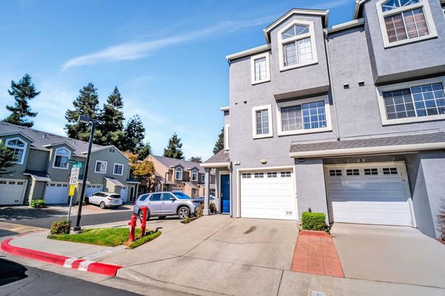 73 Fernridge Ct, Hayward, CA 94544