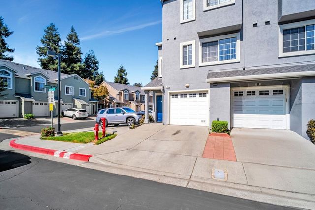 73 Fernridge Ct, Hayward, CA 94544