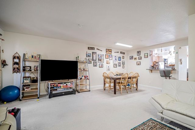 73 Fernridge Ct, Hayward, CA 94544