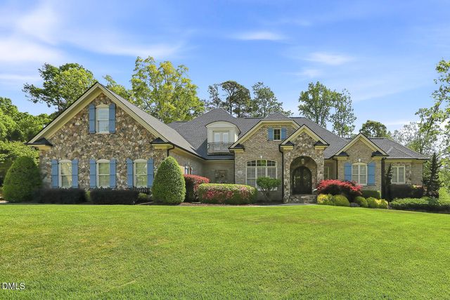 5109 Huntley Grove Court, Fuquay Varina, NC 27526